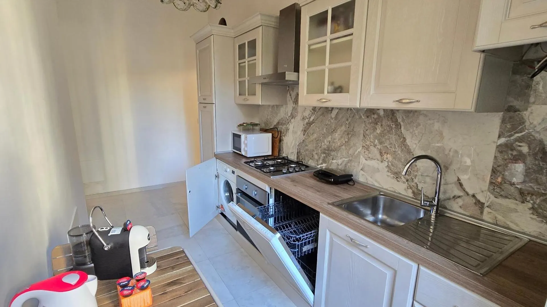 Apartment Testaccio Charme Apt Rome Italy